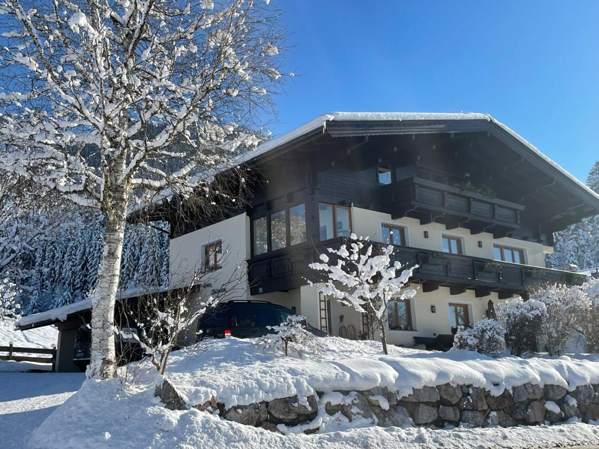 Ferienwohnung Riedmann Oberndorf in Tirol Esterno foto